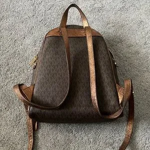 Very good condition, used a couple of times no marks or damage! ?media_id=122155045334807229 main image 3